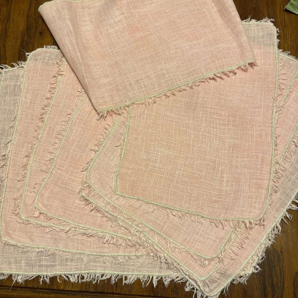 Vintage Pink Fringed Linen Textured Table Runner Placemats Napkins Set 9pc